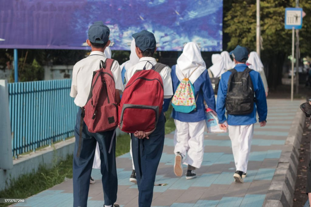 Libur Sekolah Sebulan Penuh Saat Ramadan: Solusi atau Kontroversi?