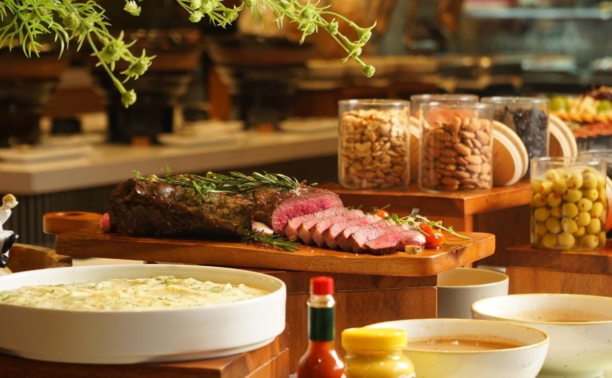 Sunday Brunch Sitro All Day Dining di ARTOTEL Living World Kota Wisata : Ritual Baru Akhir Pekan yang Bikin Minggu Makin Hidup