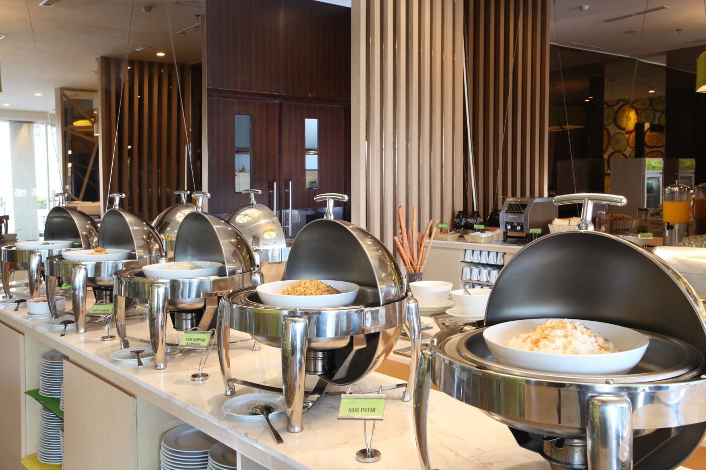 Kampoeng Ramadhan di Zest by Swiss-Belhotel Sukajadi Bandung: Sensasi Iftar Nusantara yang Hangat dan Penuh Cerita