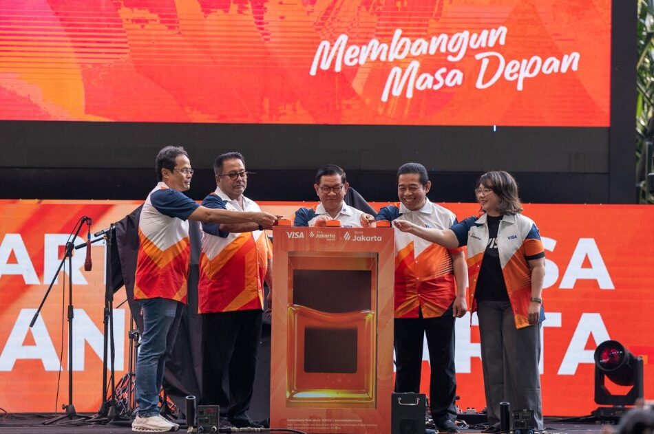 Transformasi Menuju Bank Berorientasi Global, Bank Jakarta Resmi Luncurkan Kartu Debit Visa