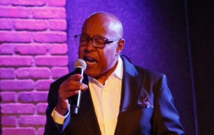 Peabo Bryson Meninggal Dunia di Usia 75 Tahun, Suara Emas di Balik A Whole New World Berpulang