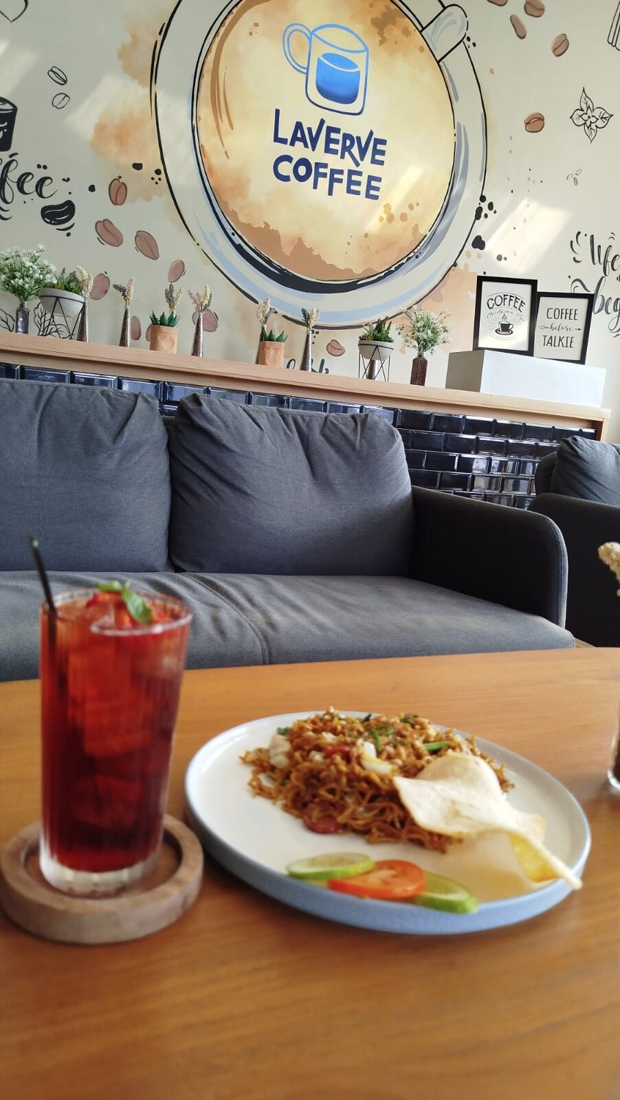 Nongkrong by Laverve Coffee berlokasi strategis di Hampton Avenue C1-2, Gading Serpong Boulevard. (Foto: Urbanvibes/R Indriani)