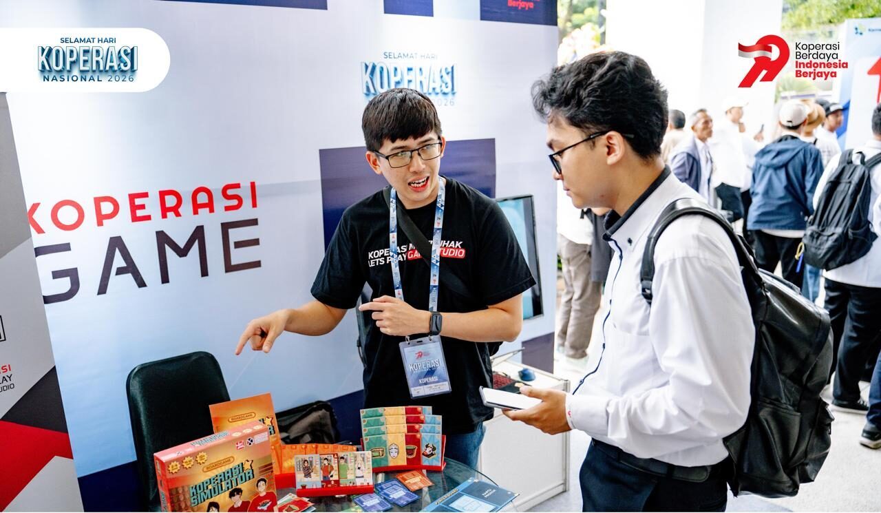 Booth Koperasi Gen Z menjadi salah satu daya tarik Harkopnas ke-79 dengan menampilkan berbagai inovasi bisnis kreatif berbasis digital hasil karya generasi muda. (Foto: Istimewa)