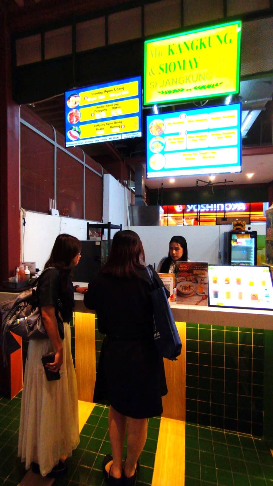 Mie Kangkung & Siomay Si Jangkung, Comfort Food untuk Hangout Santai. (Foto: Urbanvibes/R Indriani)