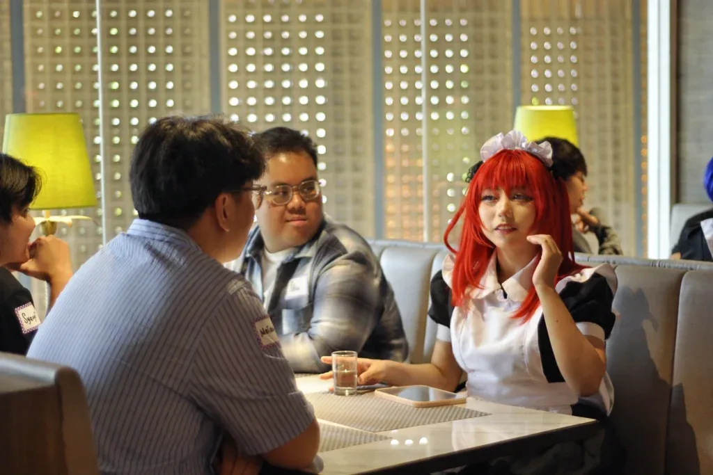 Maid Cafe BW Express Jakarta - sumber foto Anievo